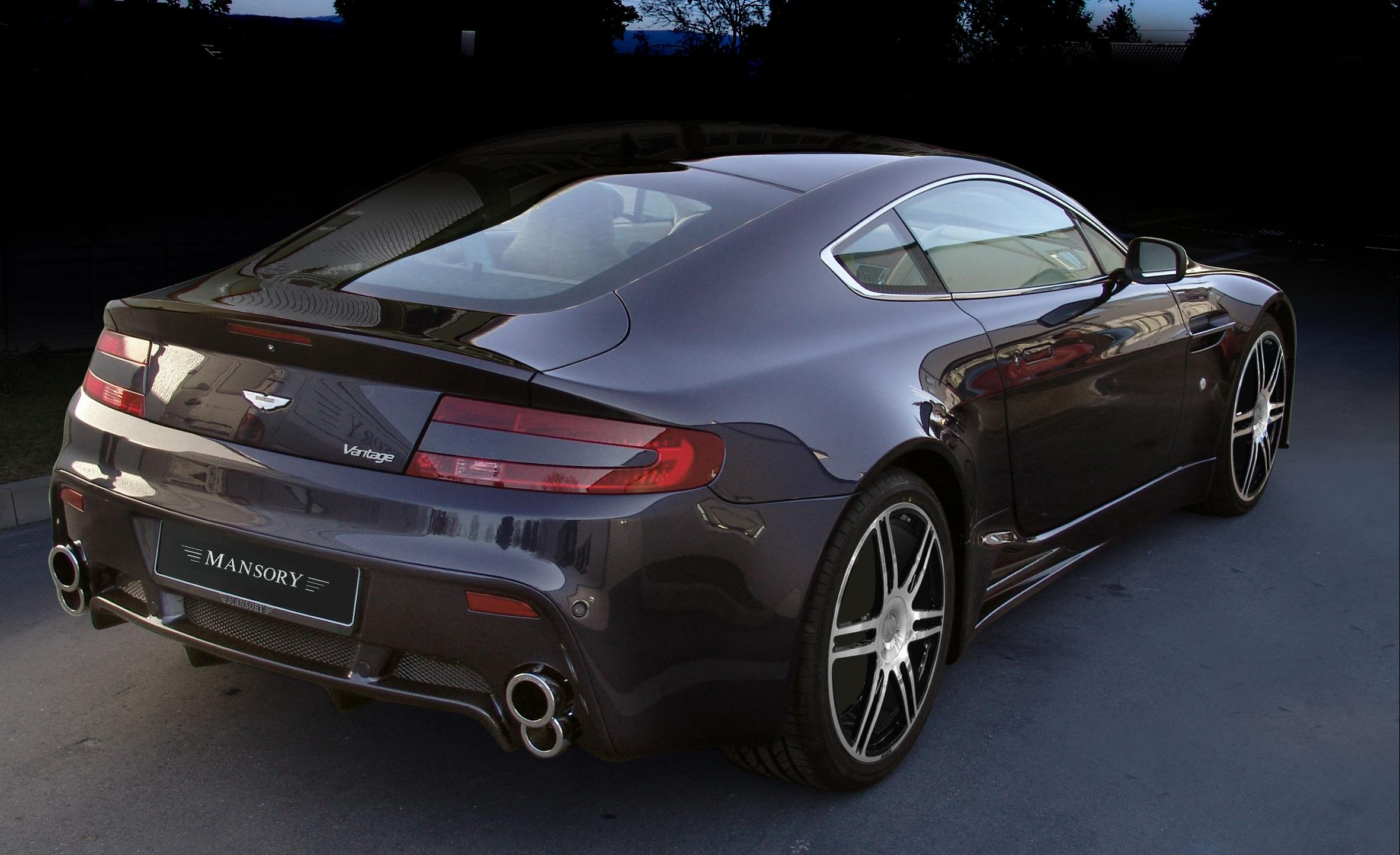 Aston Martin Vantage V8