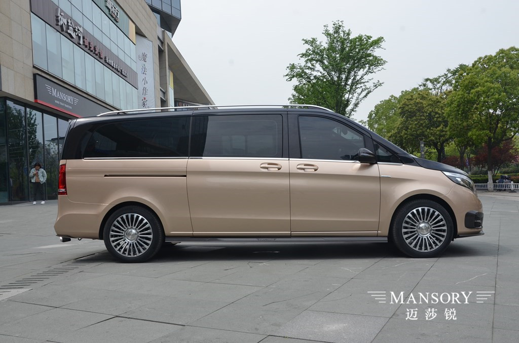 现车实拍体验MANSORY迈莎锐M580誉金版商务车 详细咨询:400-168-8588 现车实拍体验MANSORY迈莎锐M580誉金版商务车 详细咨询:400-168-8588